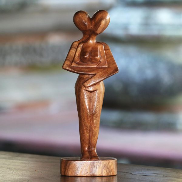 Don t Let Go Romantic Suar Wood Sculpture Online Sale