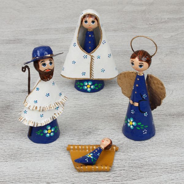 Awestruck Nativity Hand-Painted Papier Mache Nativity Scene from Mexico For Discount