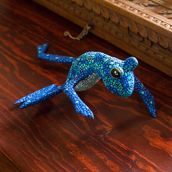 Blue Oaxaca Frog Alebrije Style Frog Figurine Wood Sculpture Crafted by Hand For Discount