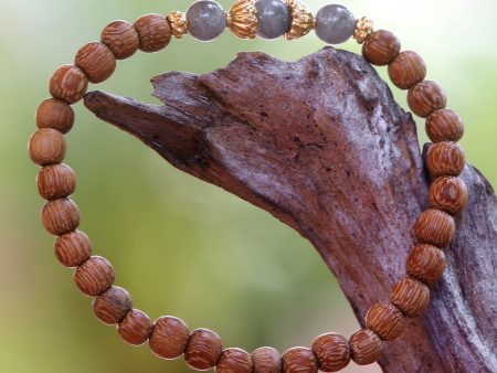 Batuan Harmony Coconut Wood and Labradorite Beaded Stretch Bracelet Discount