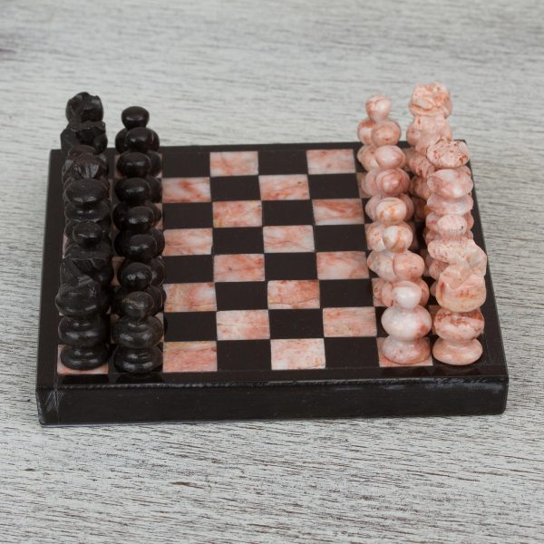 Black and Pink Challenge Marble Chess Set in Black and Pink from Mexico For Cheap