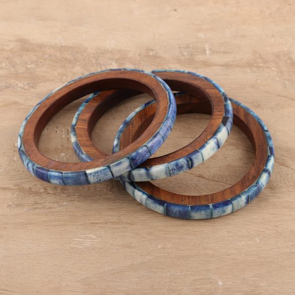 Blue Saga Blue Bone and Mango Wood Bangle Bracelets (Set of 3) For Discount