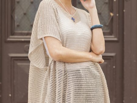 Beige Dreamcatcher Beige Tunic with V Neck and Short Sleeves Online